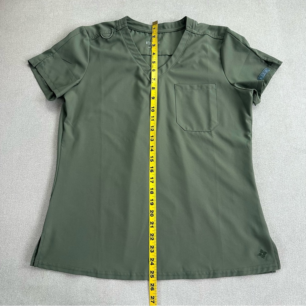Med Couture Insight One Pocket V Neck Scrub Top. Olive Green. Small. - Picture 5 of 5